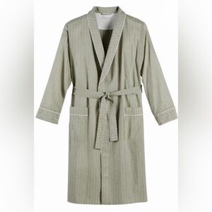Men’s size large lightweight cotton robe